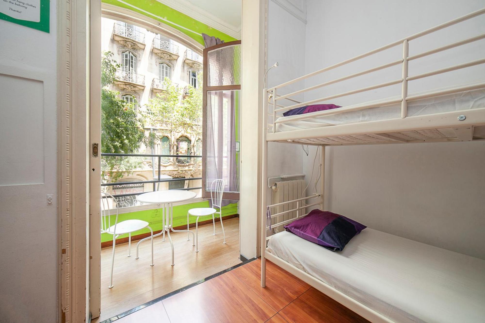 Bed in 6-Bed Mixed Dormitory Room,1567207763:JPEG